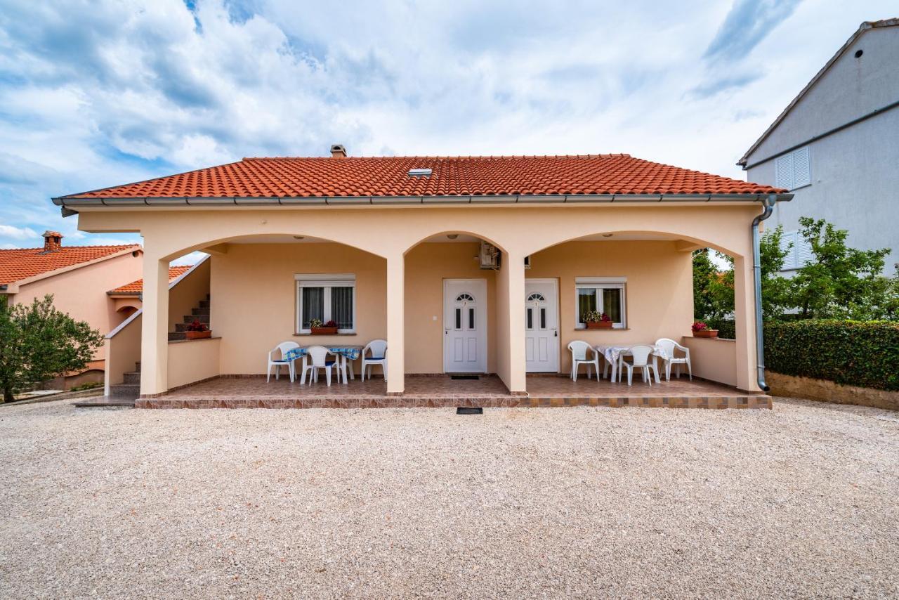 Apartment Culina Pridraga Exterior photo