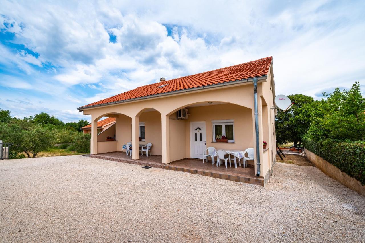 Apartment Culina Pridraga Exterior photo