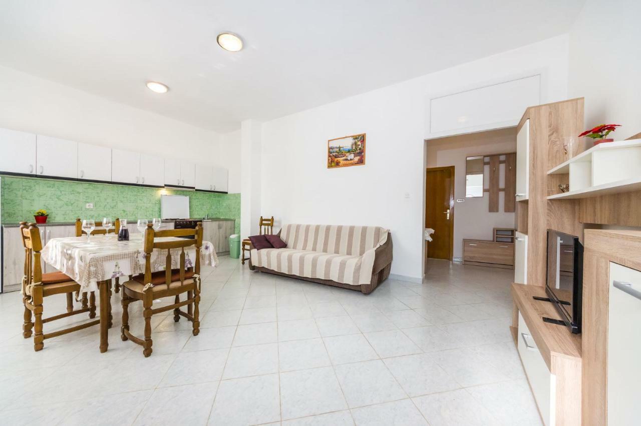 Apartment Culina Pridraga Exterior photo